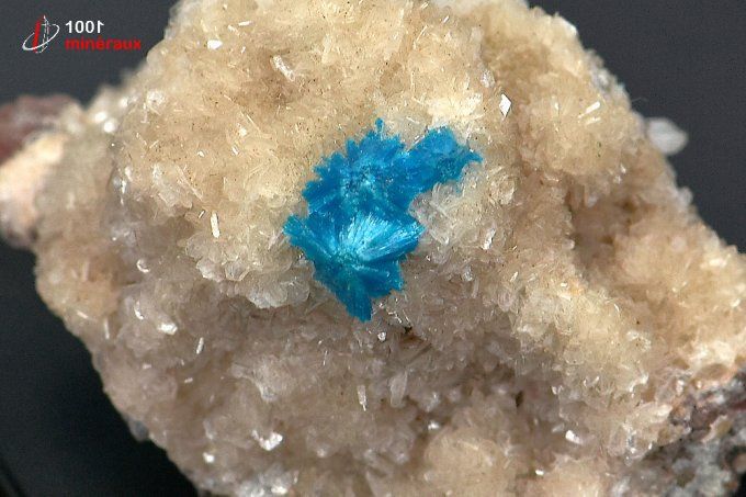 cavansite_heulandite_cristaux_mineraux