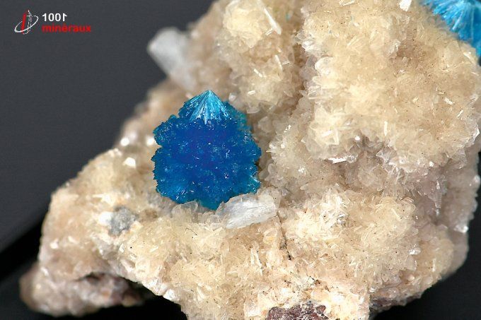 cavansite_heulandite_cristaux_mineraux