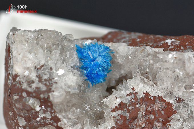 cavansite_heulandite_cristaux_mineraux