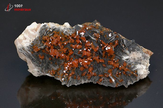 vanadinite_cristaux_mineraux