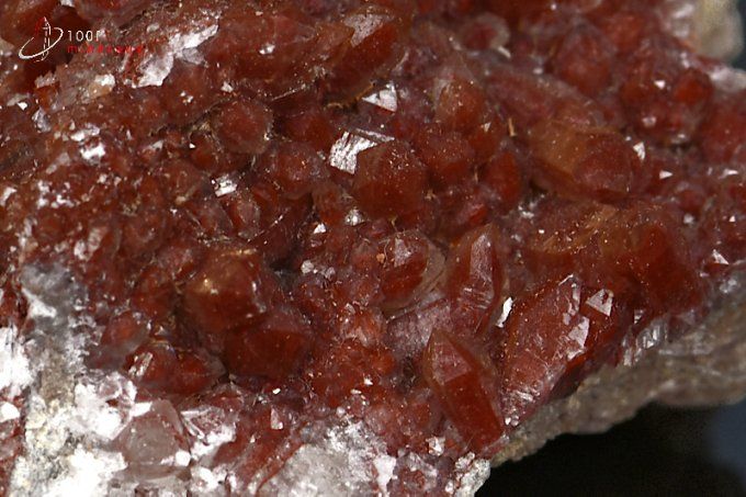 quartz-hematoide-mineraux-cristaux