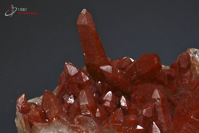 quartz-hematoide-mineraux-cristaux