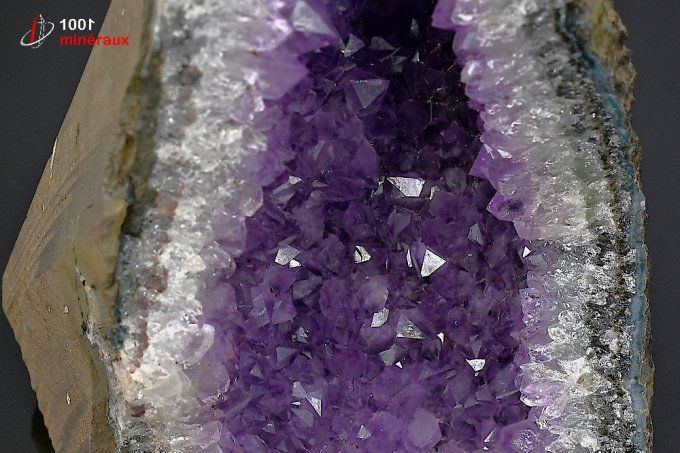 druse_amethyste_cristaux_mineraux