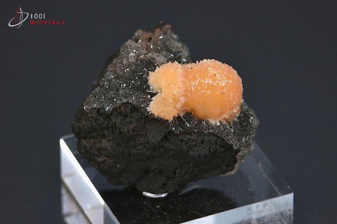 thomsonite_quartz_cristaux_mineraux