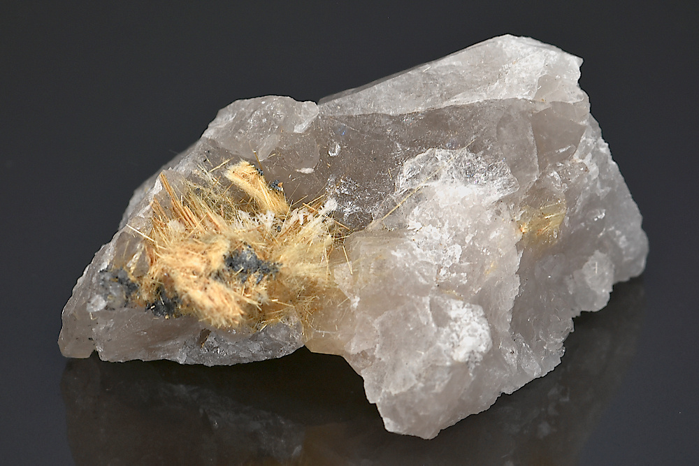 Rutile sur Quartz